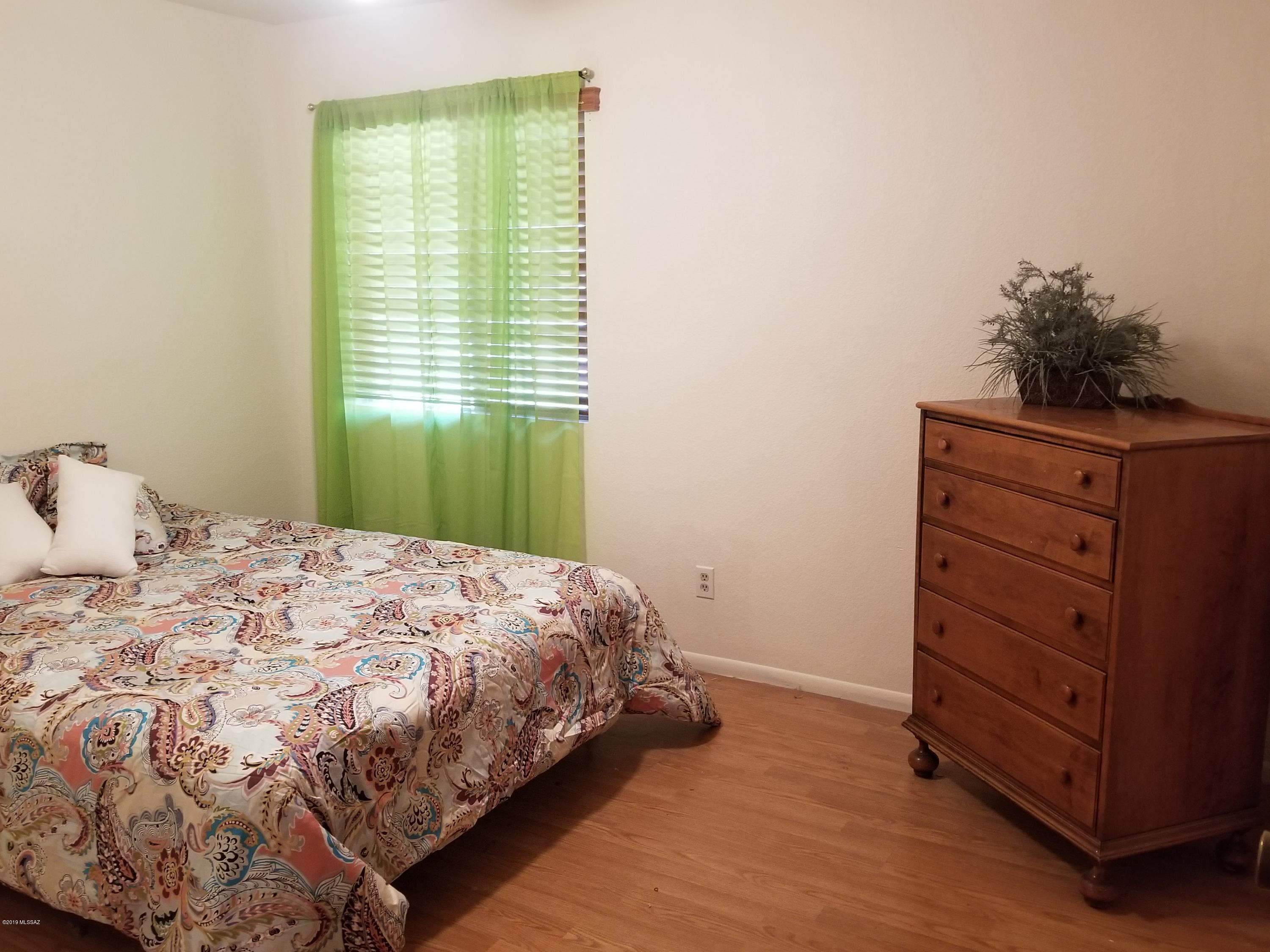 2733 West Sunset Road Tucson, AZ 85741 - Photo 13 of 21