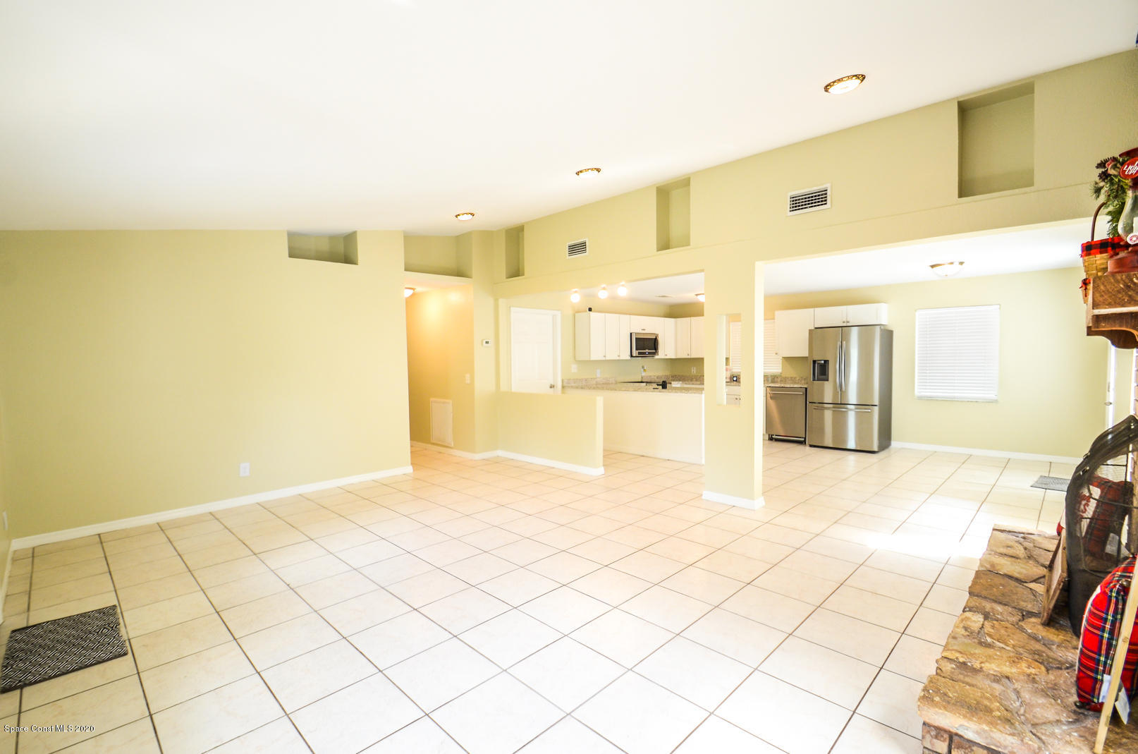 249 Flamingo Road Oak Hill, FL 32759 - Photo 13 of 33 DSC_1449