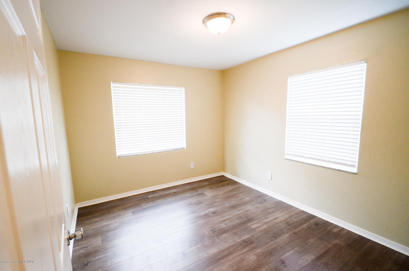 249 Flamingo Road Oak Hill, FL 32759 - Photo 20 of 33 DSC_1526