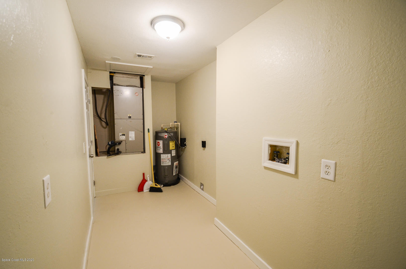 249 Flamingo Road Oak Hill, FL 32759 - Photo 22 of 33 DSC_1797