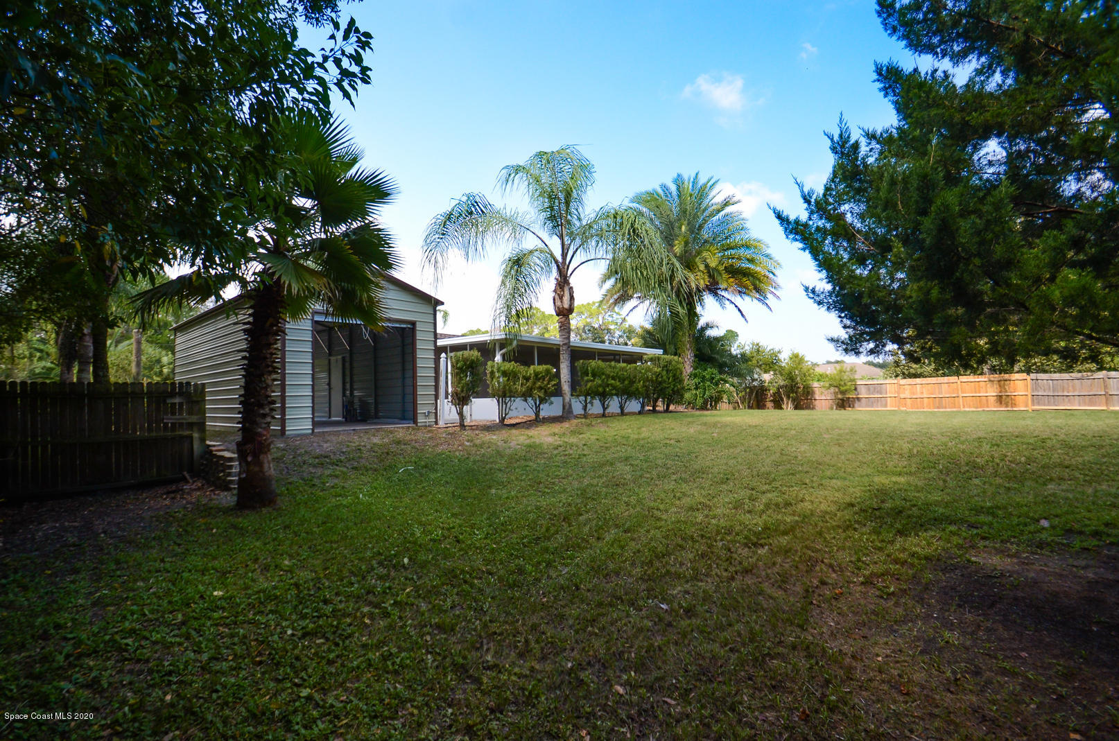 249 Flamingo Road Oak Hill, FL 32759 - Photo 28 of 33 DSC_1899