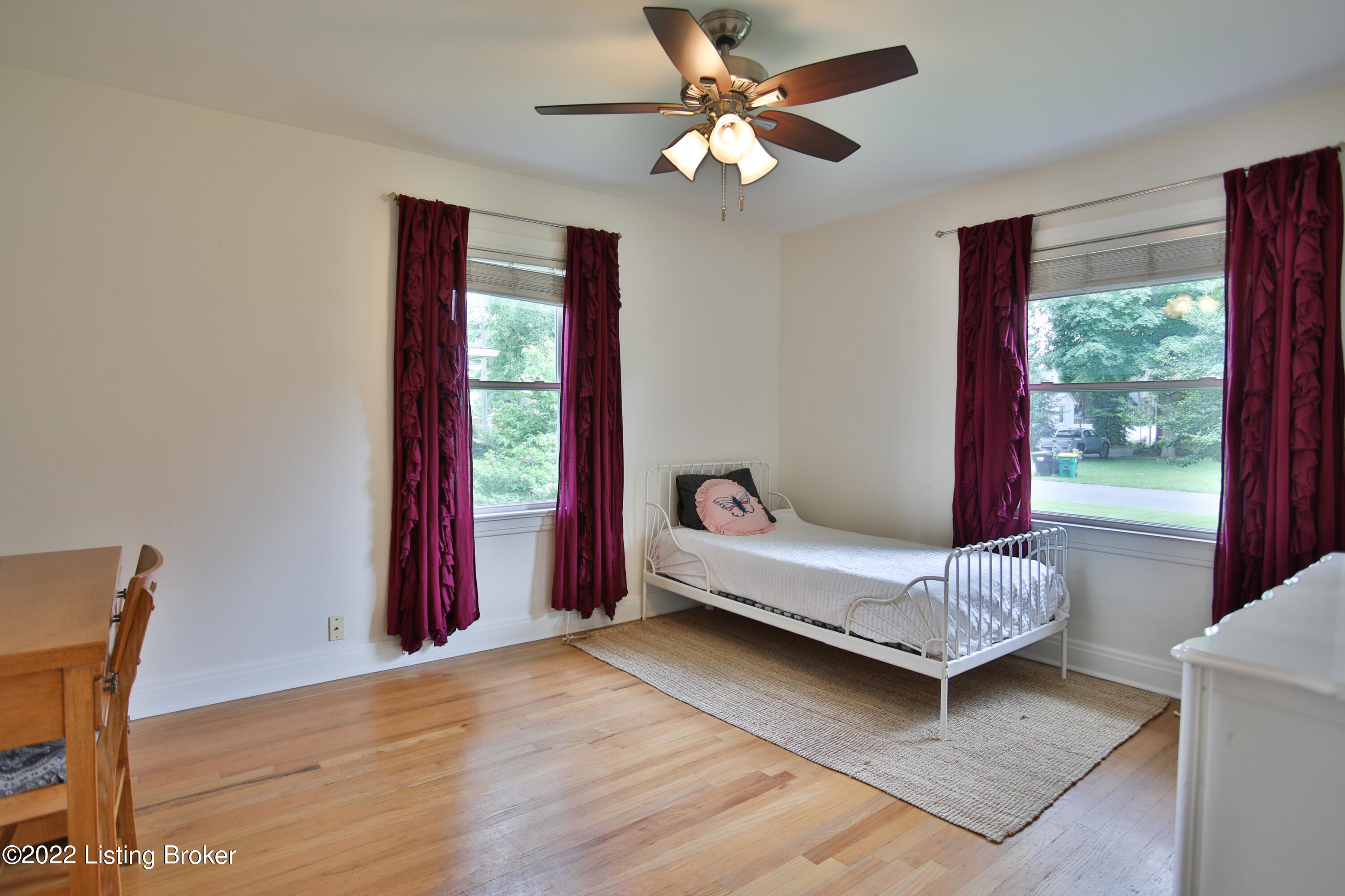 206 Tyne Road Louisville, KY 40207 - Photo 28 of 37 206 Tyne Rd-37