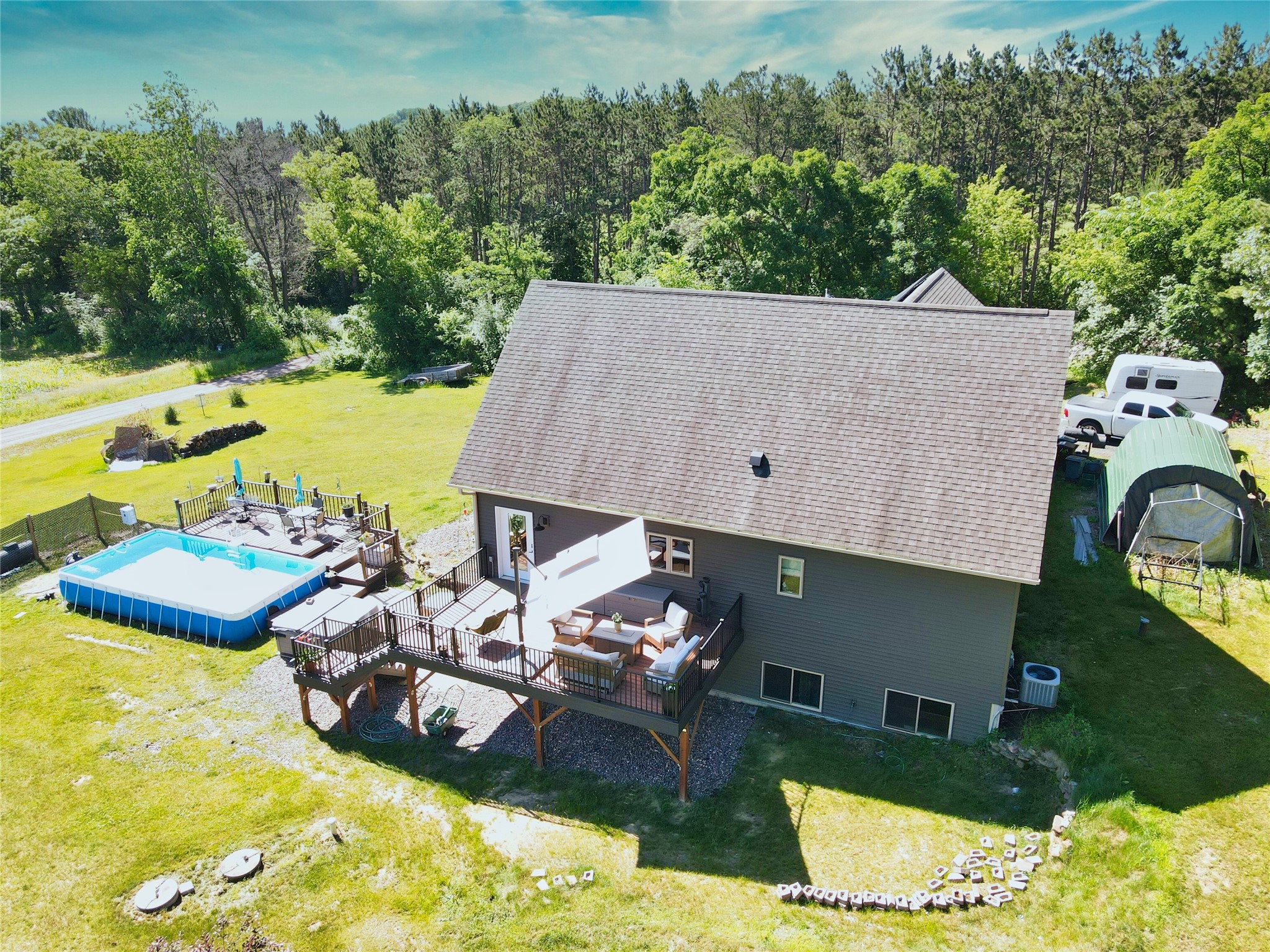 E560 Cedar Road Eau Claire, WI 54701 - Photo 6 of 40