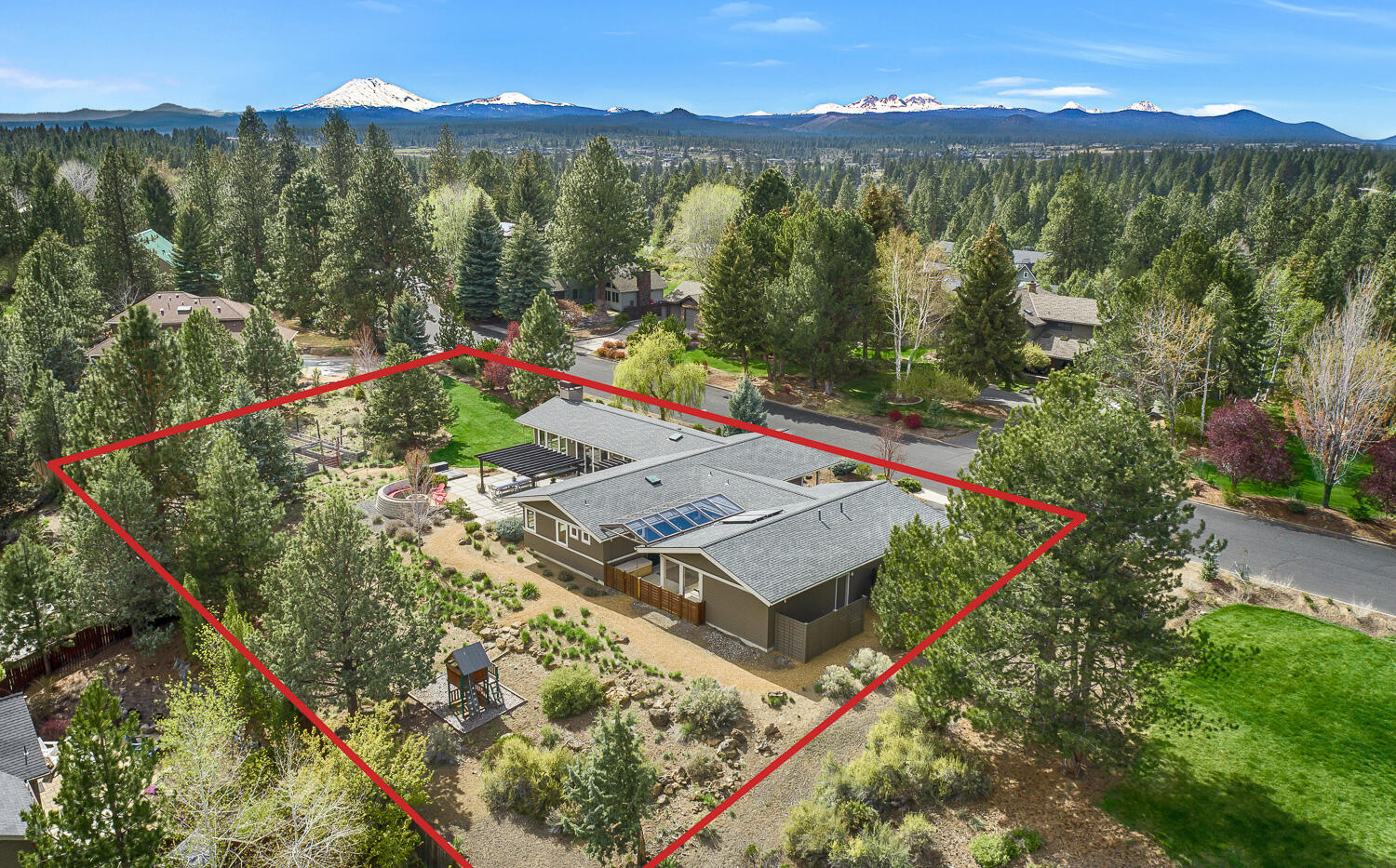 61510 Southwest Longview Street Bend, OR 97702 - Photo 41 of 43