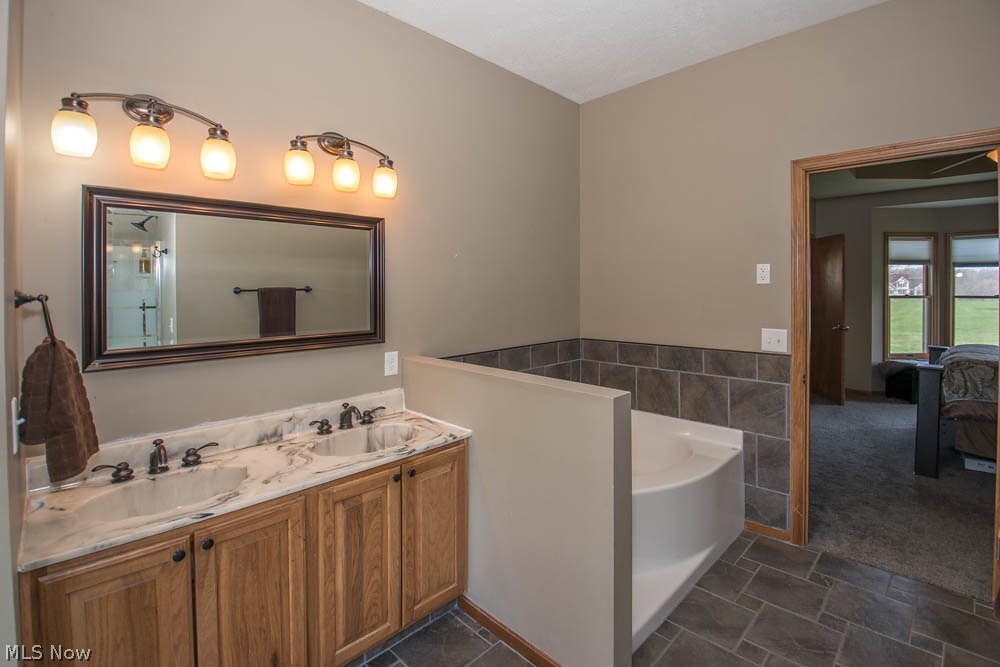 28644 Hartley Road Beloit, OH 44609 - Photo 14 of 25