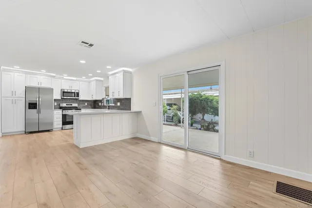 $199,500 | 2250 North Broadway, Unit 4, Escondido, CA 92026