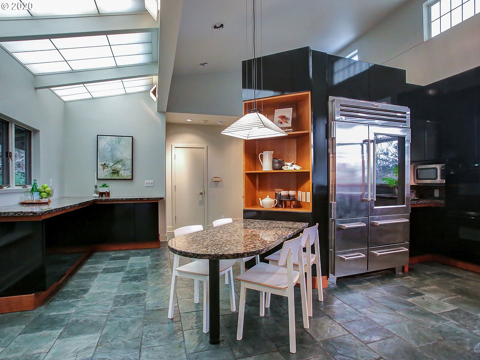 4839 Southwest Patton Road Portland, OR 97221 - Photo 16 of 32 Gallery Image 16