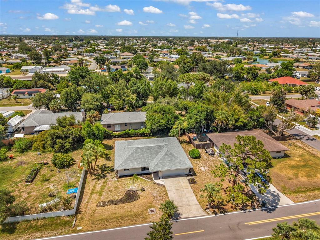 855 Morningside Road Venice, FL 34293 - Photo 38 of 41