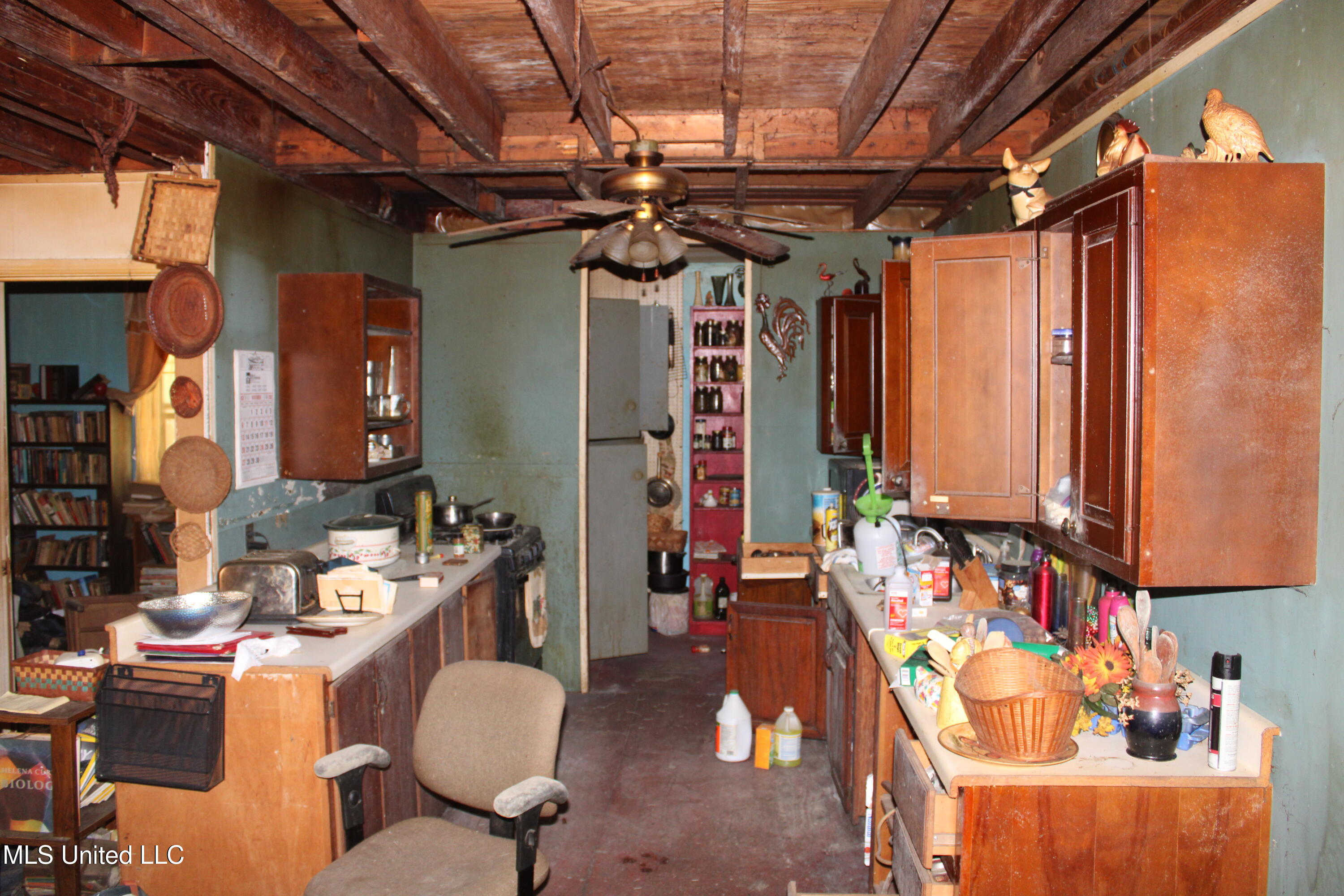 1540 Robert Ford Road Waterford, MS 38685 - Photo 9 of 32 IMG_6688