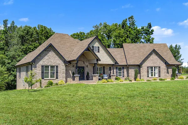 $719,900 | 76 Maggie Lena Lane, Lafayette, TN 37083