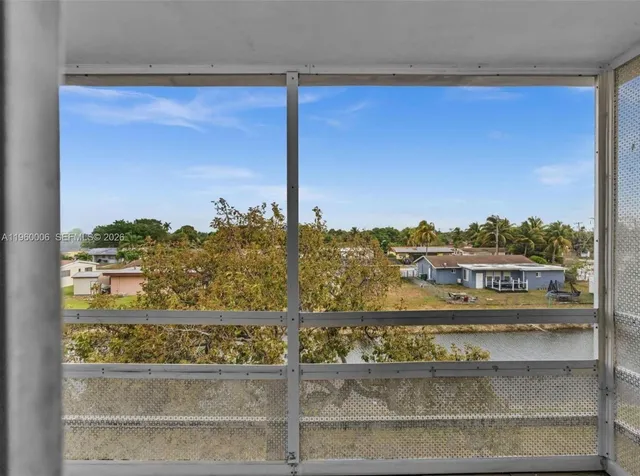 $165,000 | 4731 Northwest 10th Court, Unit 316, Plantation, FL 33313