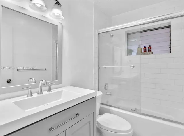 $165,000 | 4731 Northwest 10th Court, Unit 316, Plantation, FL 33313