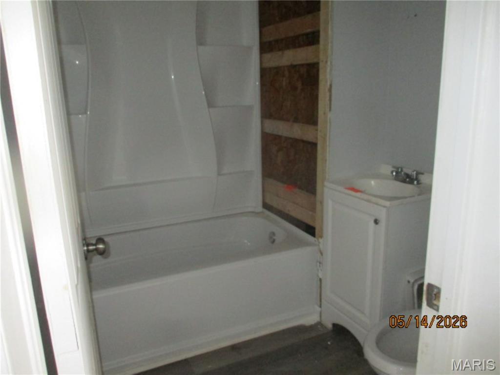 2566 State Street Granite City, IL 62040 - Photo 2 of 8