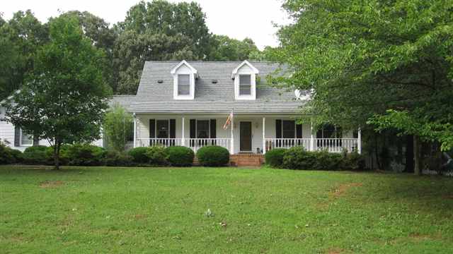 413 Quail Run Circle Fountain Inn, SC 29644 - Photo 1 of 7 Gallery Image 1