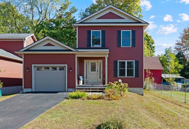 $529,000 | 1 Sienna Lane, Essex Junction, VT 05452