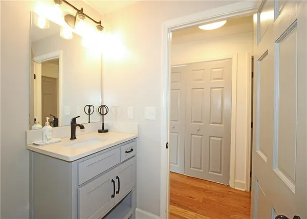 $2,300 | 49 New Street, Buford, GA 30518