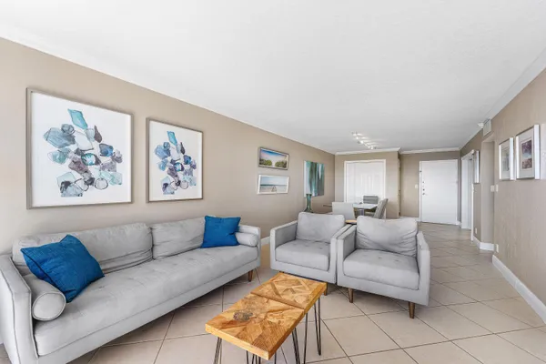 $3,500 | 1600 South Ocean Drive, Unit 7H, Hollywood, FL 33019