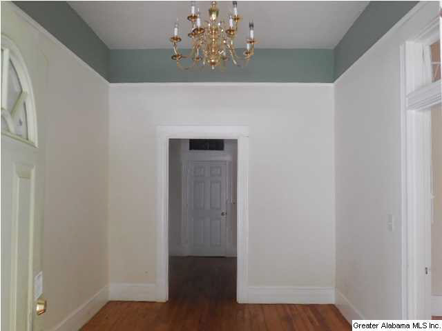 137 57th Street South Birmingham, AL 35212 - Photo 2 of 13