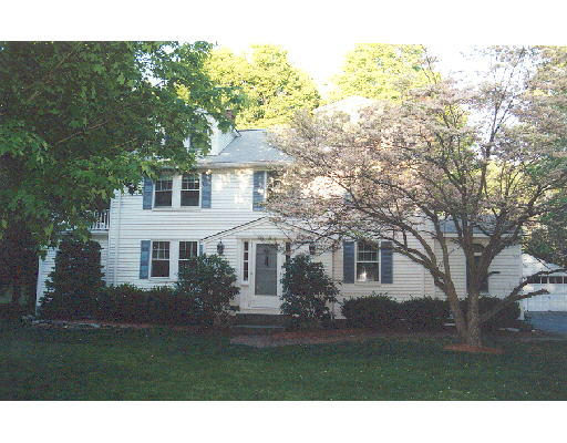 7 Brooks Road Lincoln, MA 01773 - Photo 1 of 1