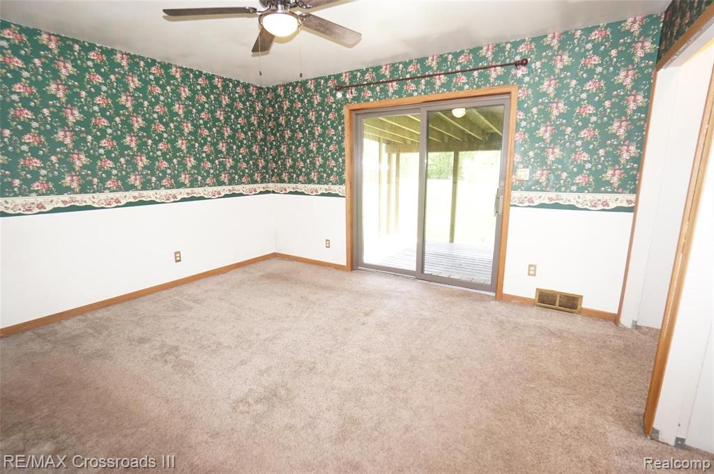21850 Prince Road Belleville, MI 48111 - Photo 22 of 31