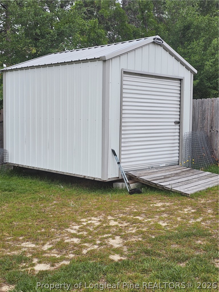5708 Spreading Branch Road Hope Mills, NC 28348 - Photo 19 of 21