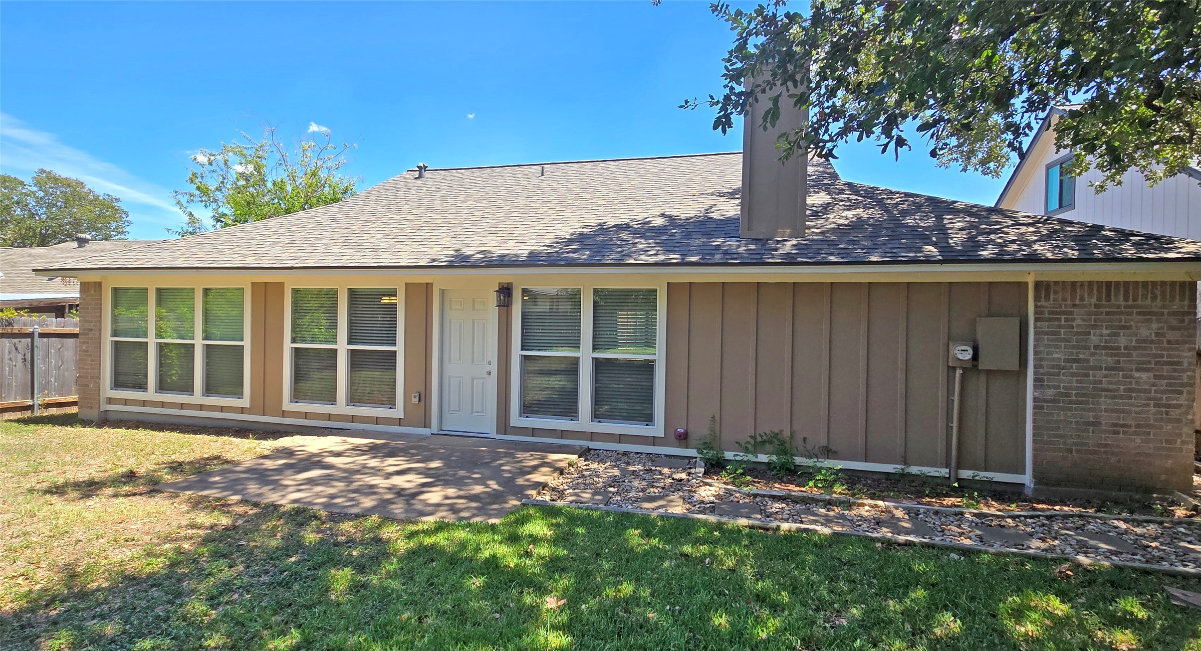 2124 Surrender Avenue Austin, TX 78728 - Photo 16 of 17 Gallery Image 16