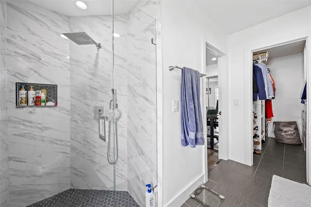 a view of a walk in closet