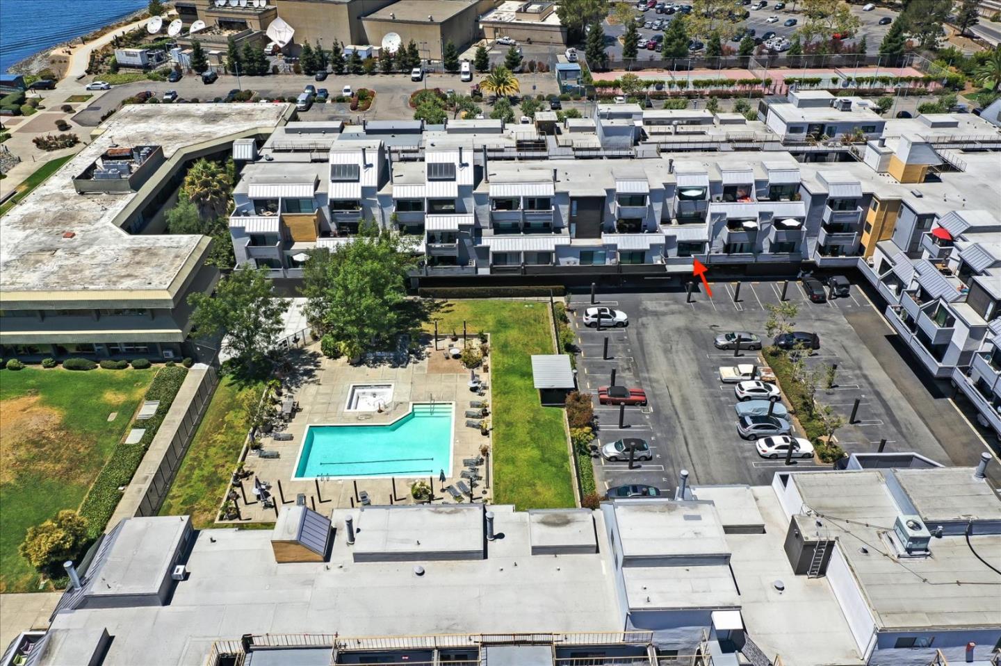 7 Embarcadero West, Unit 115 Oakland, CA 94607 - Photo 24 of 39 a picture of a city view