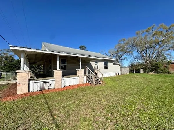 $97,500 | 20560 Folsom Avenue, Blountstown, FL 32424