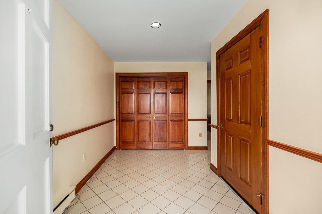 3 Raven Lane, Unit A2 Gloucester, MA 01930 - Photo 7 of 39 a view of front door