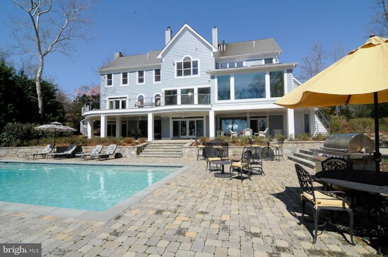 39 Poplar Point Road Edgewater, MD 21037 - Photo 21 of 30 Patio