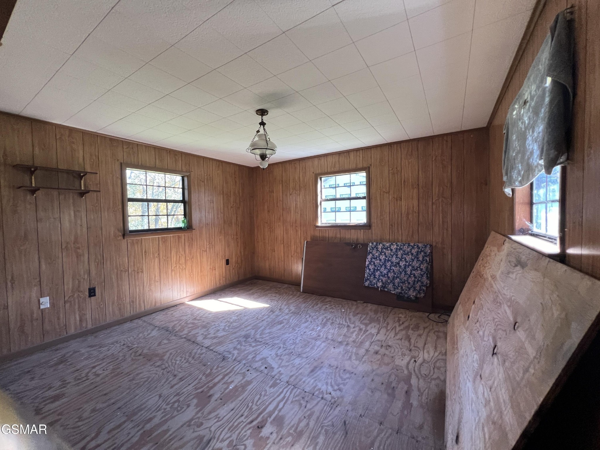 1955 Little Valley Road Sevierville, TN 37862 - Photo 16 of 25 Gallery Image 16