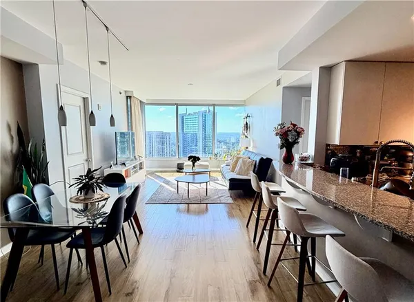 $2,800 | 3338 Peachtree Road Northeast, Unit 2906, Atlanta, GA 30326