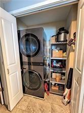 3338 Peachtree Road Northeast, Unit 2906 Atlanta, GA 30326 - Photo 17 of 27 a utility room with dryer and washer