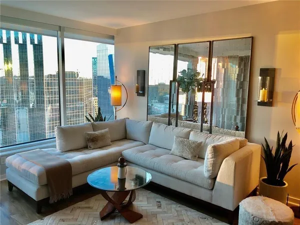 $2,800 | 3338 Peachtree Road Northeast, Unit 2906, Atlanta, GA 30326