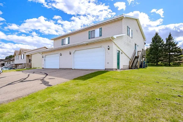 $359,900 | 710-712 North 16th Avenue, Wausau, WI 54401