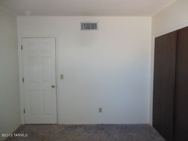 7740 East Lurlene Drive Tucson, AZ 85730 - Photo 11 of 17