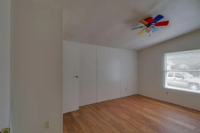 $1,500 | 6527 Blue Water Court, Granbury, TX 76049