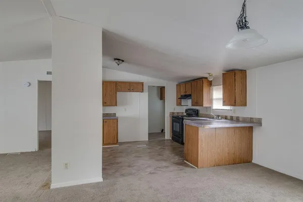 $1,440 | 6527 Blue Water Court, Granbury, TX 76049