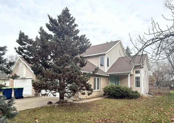 $1,450 | 3664 North Center Road, Saginaw, MI 48603