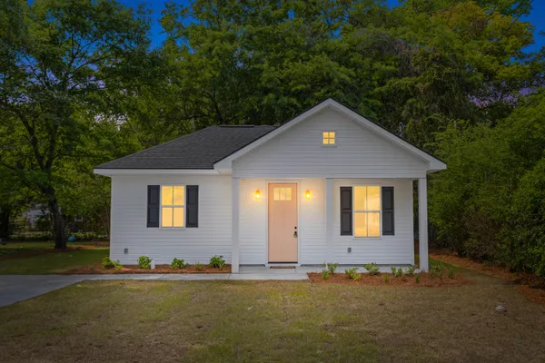 $409,900 | 2620 Stark Lane, North Charleston, SC 29405