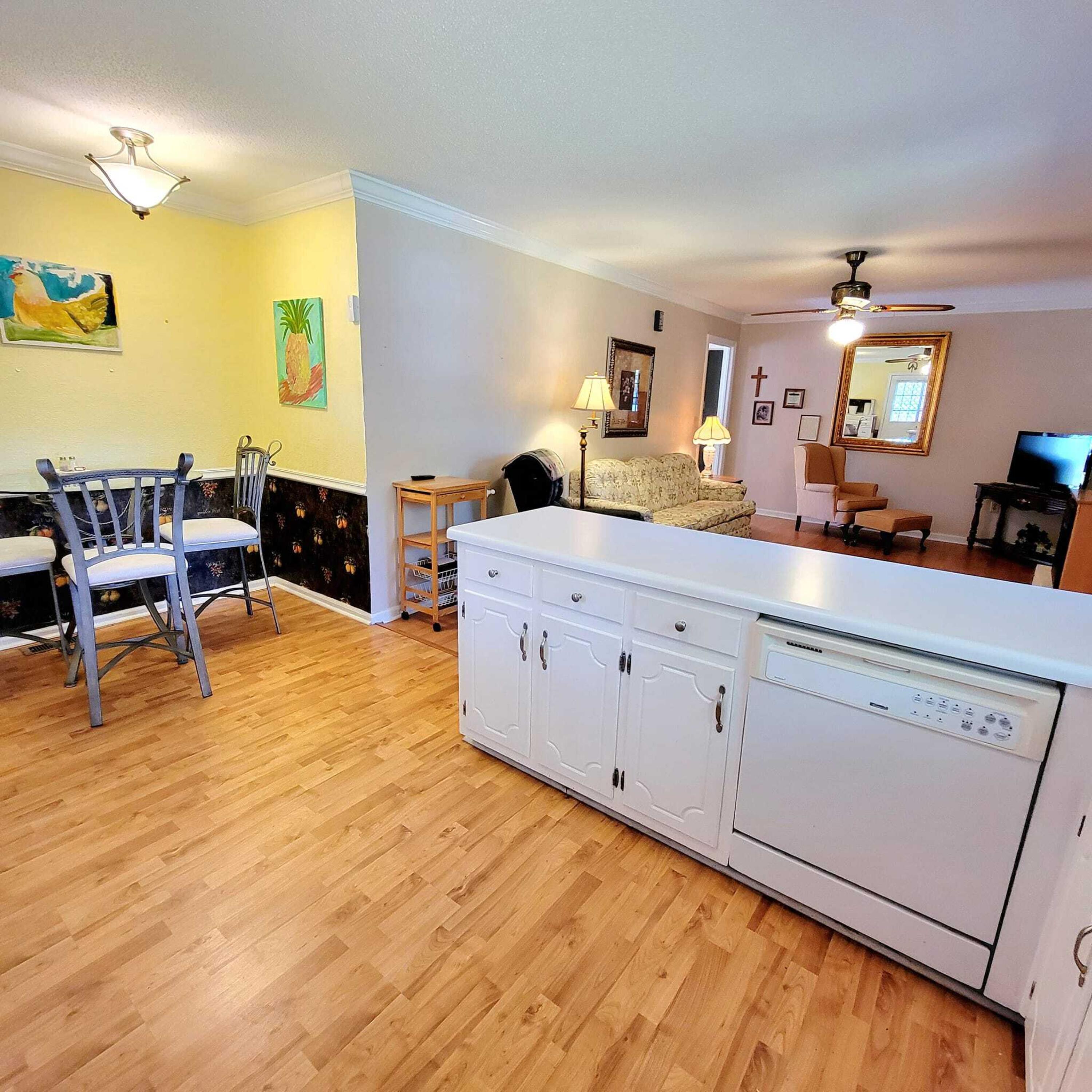360 Chamblee Road Walterboro, SC 29488 - Photo 14 of 33 313014551_10218022730834442_571083903209