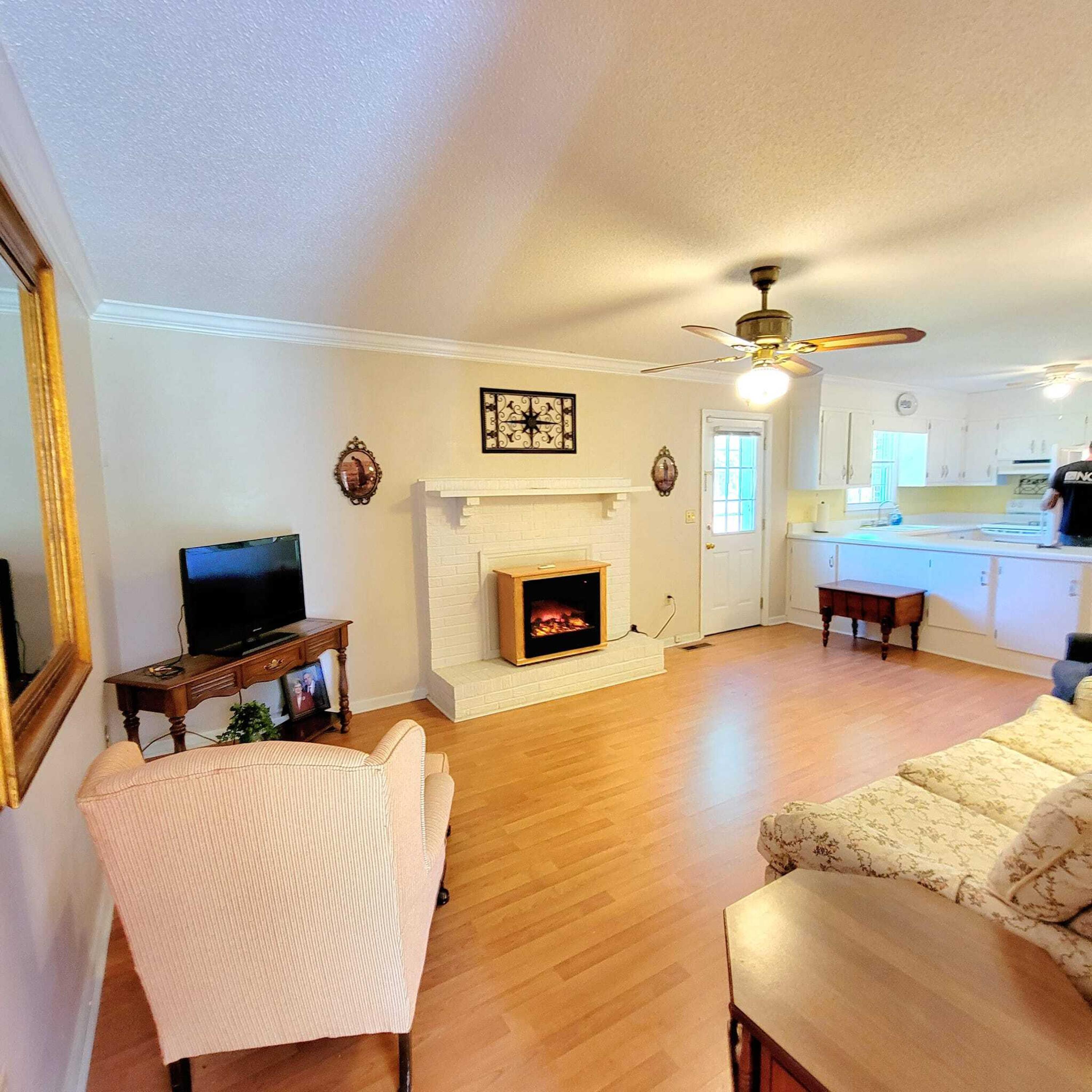 360 Chamblee Road Walterboro, SC 29488 - Photo 16 of 33 312541527_10218022734314529_771066853512