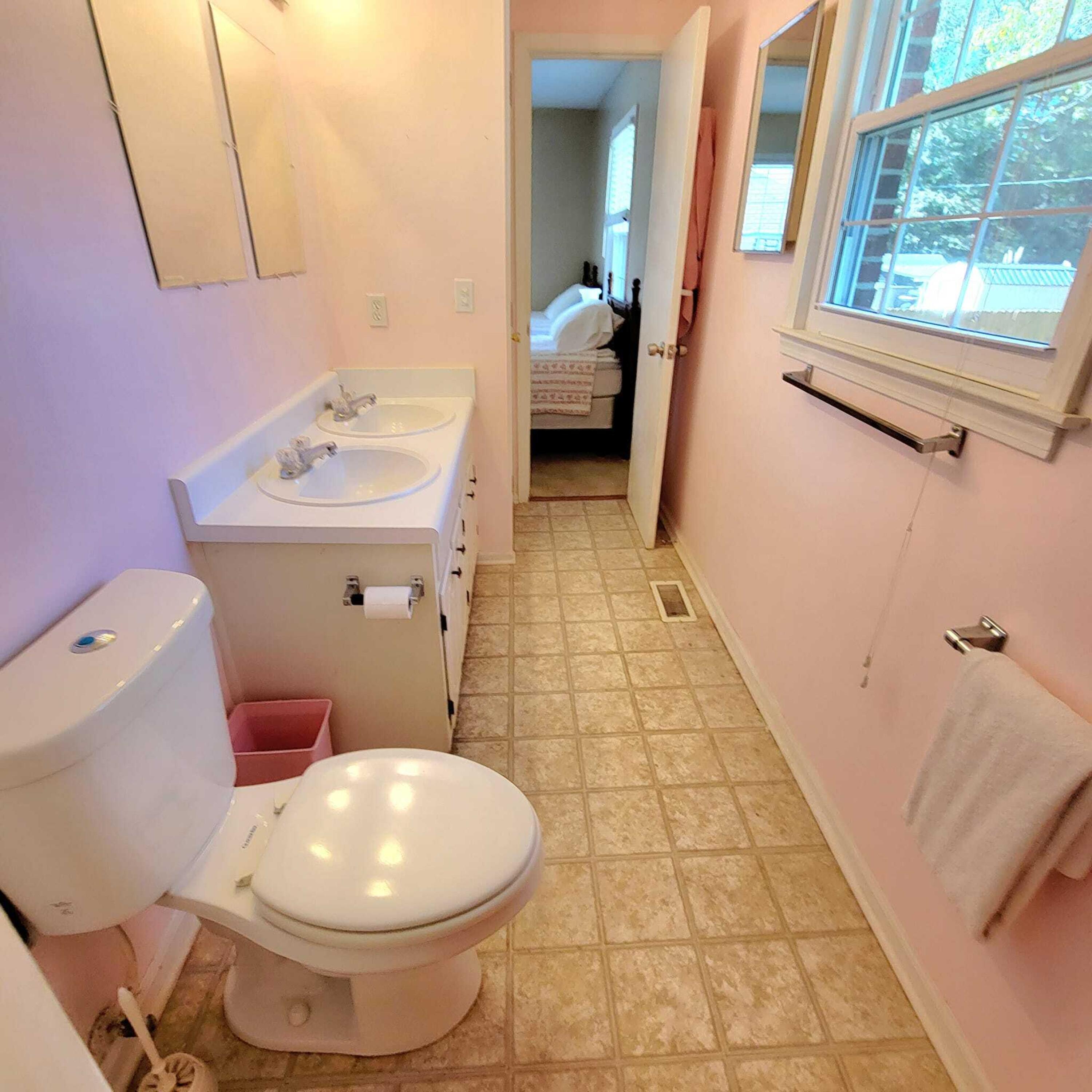 360 Chamblee Road Walterboro, SC 29488 - Photo 27 of 33 302591279_10218022734954545_737549037083