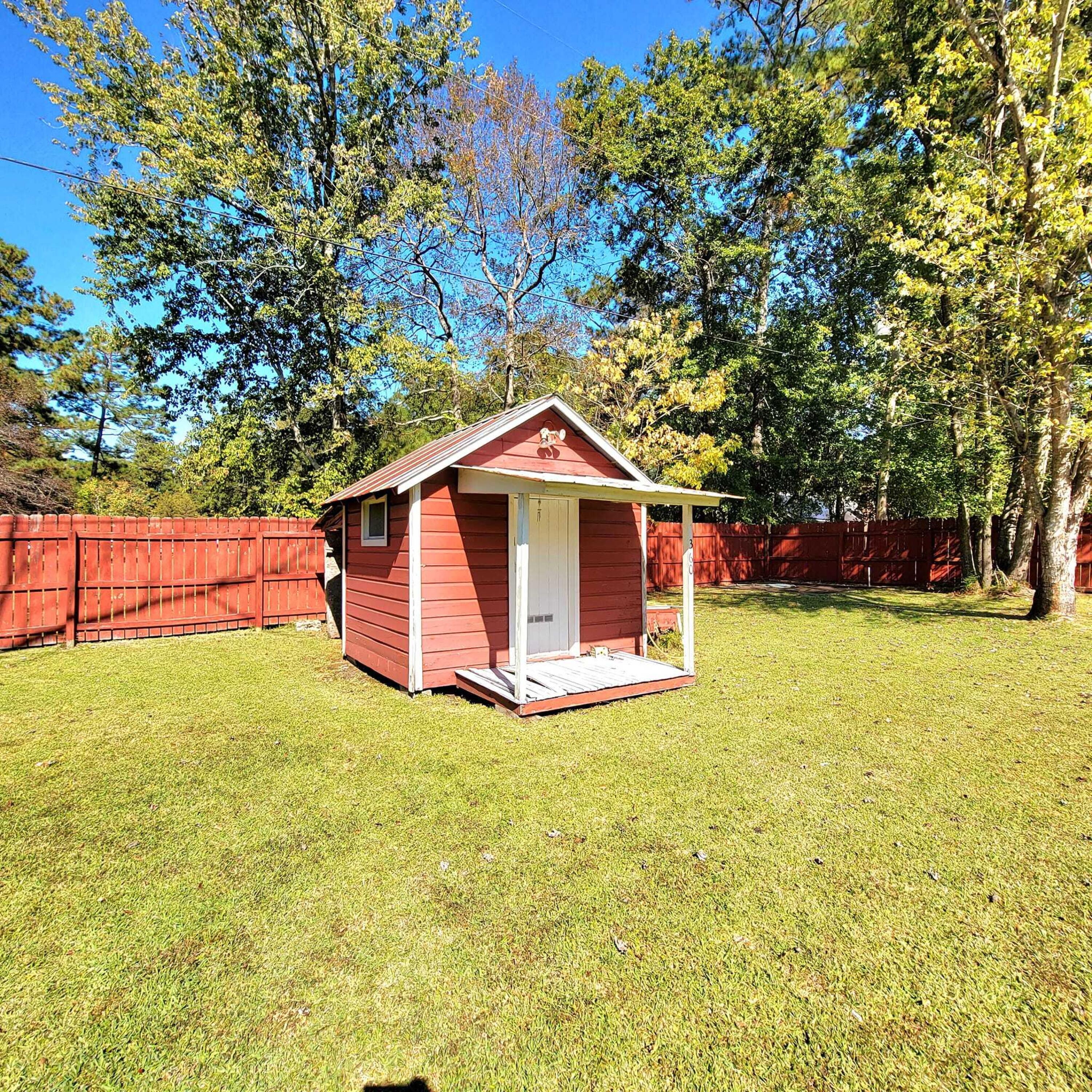 360 Chamblee Road Walterboro, SC 29488 - Photo 30 of 33 312927208_10218022752074973_512646521375