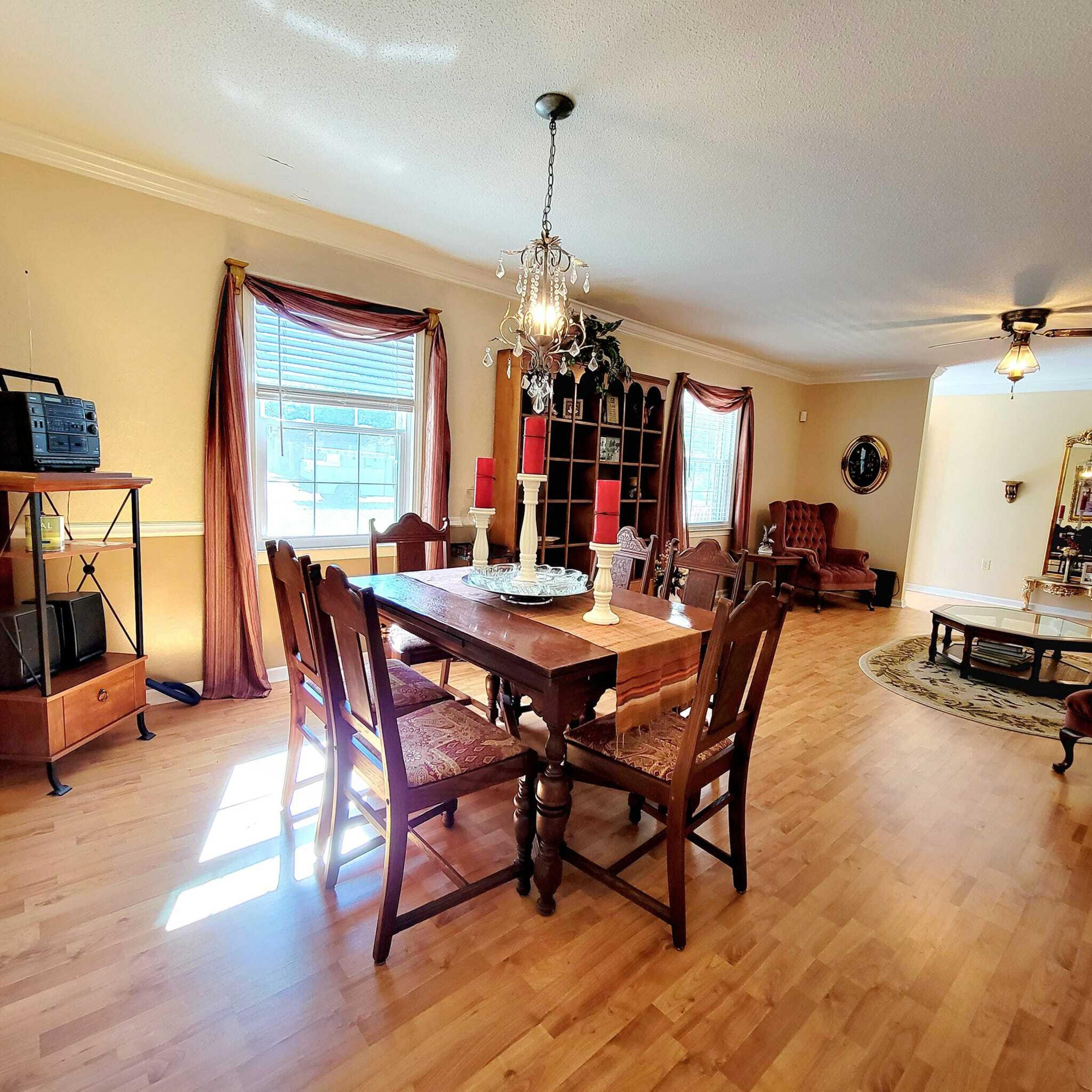 360 Chamblee Road Walterboro, SC 29488 - Photo 9 of 33 312989952_10218022739274653_441814221566