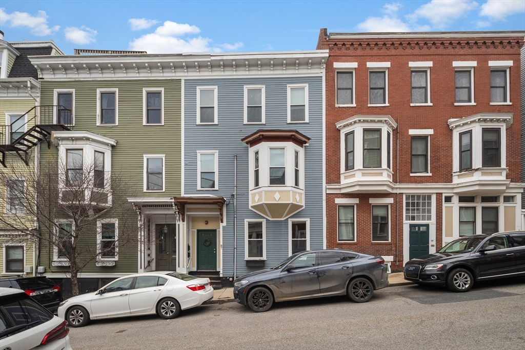 87 Bartlett Street, Unit 2 Boston, MA 02129 - Photo 1 of 15