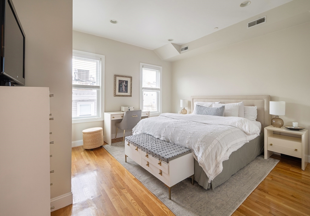 87 Bartlett Street, Unit 2 Boston, MA 02129 - Photo 12 of 15