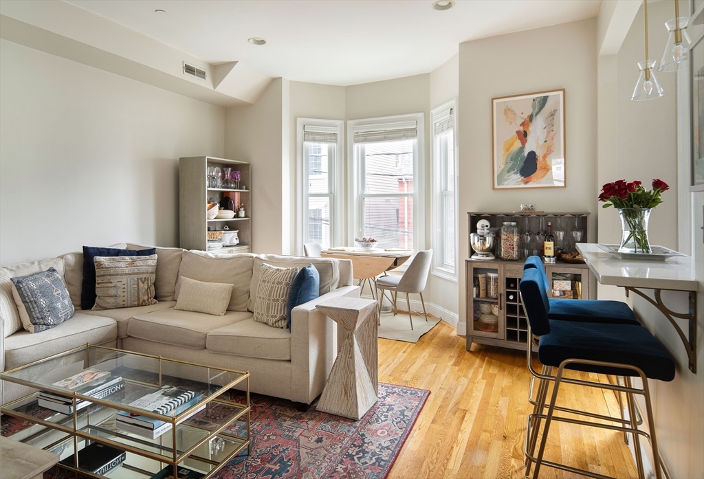 87 Bartlett Street, Unit 2 Boston, MA 02129 - Photo 3 of 15