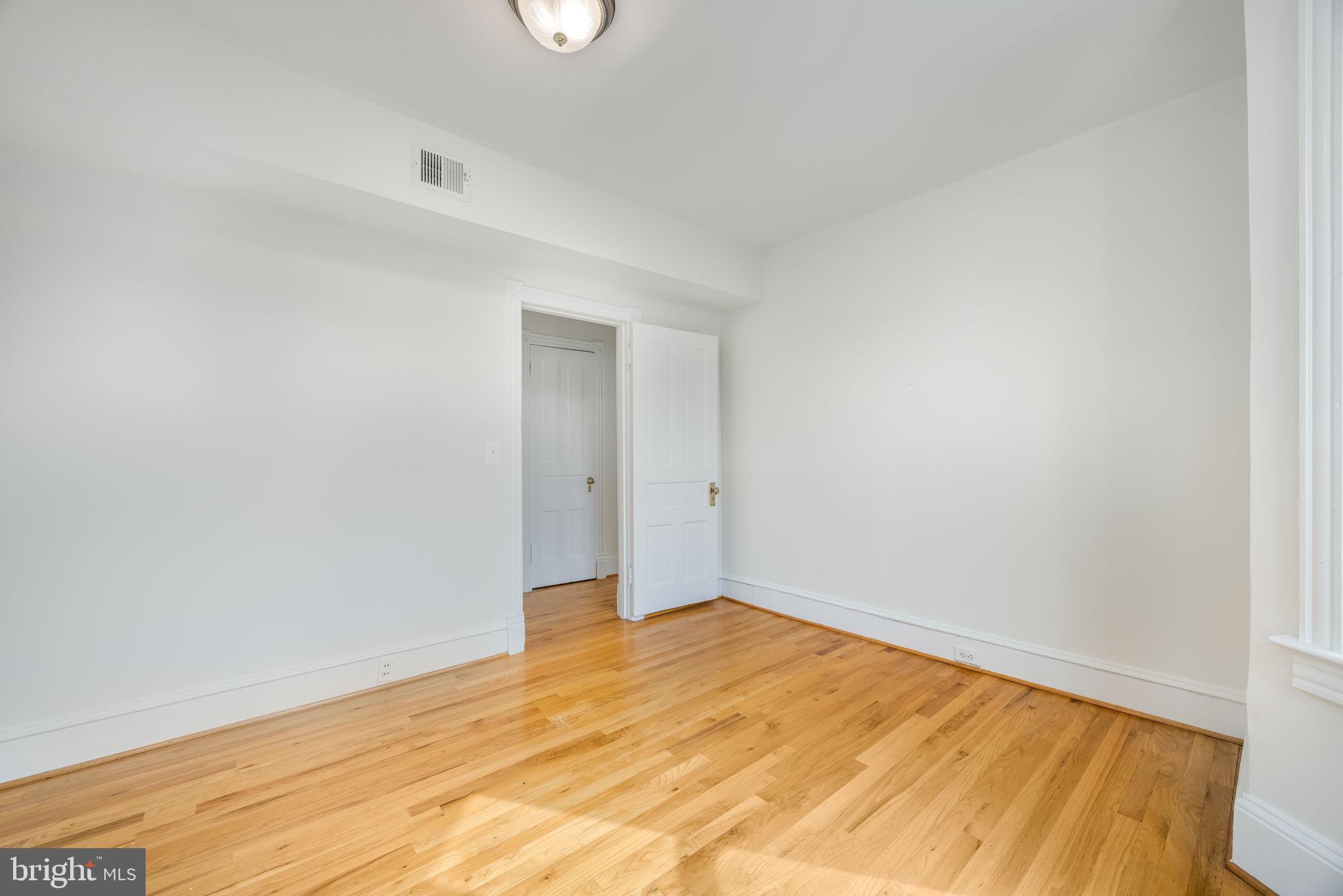 520 14th Street Northeast Washington, DC 20002 - Photo 28 of 44 Bedroom 3 on upper level